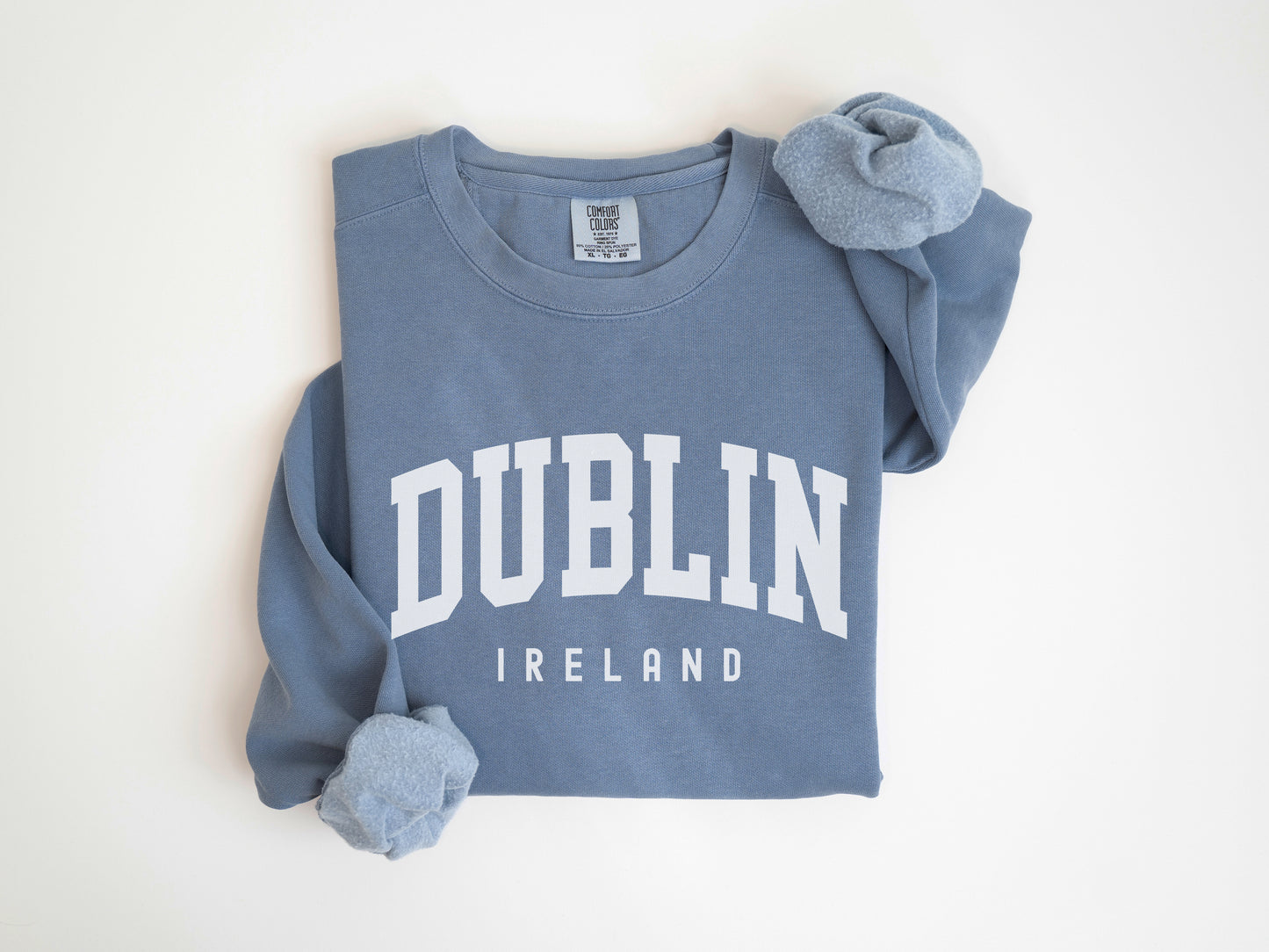 a blue t - shirt with the word dublin on it