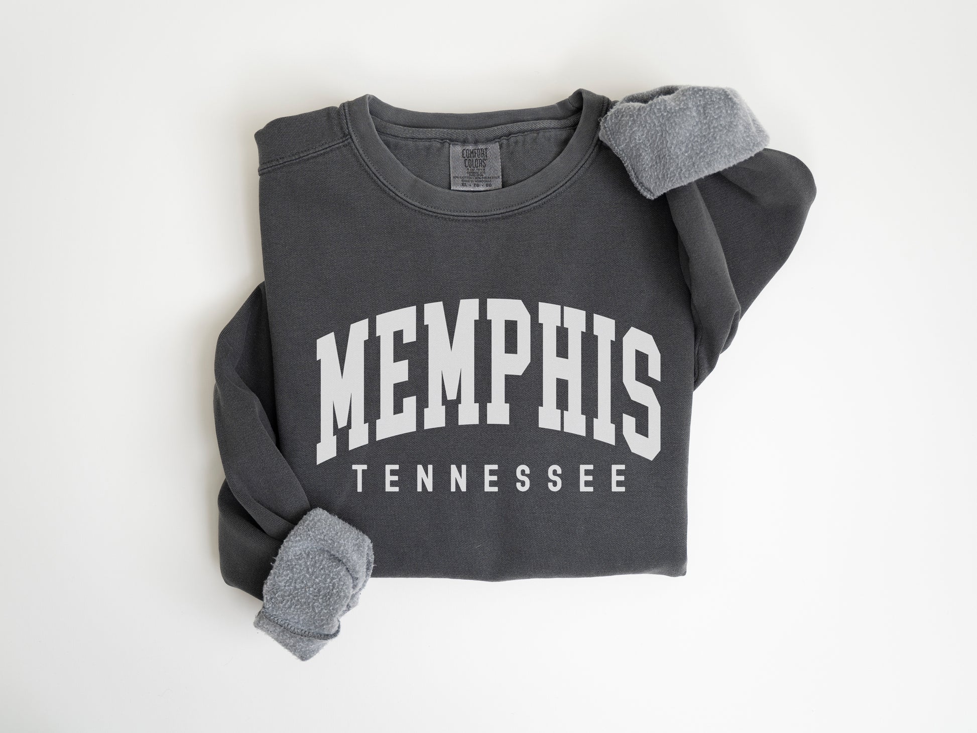 a sweatshirt with the word memphis on it